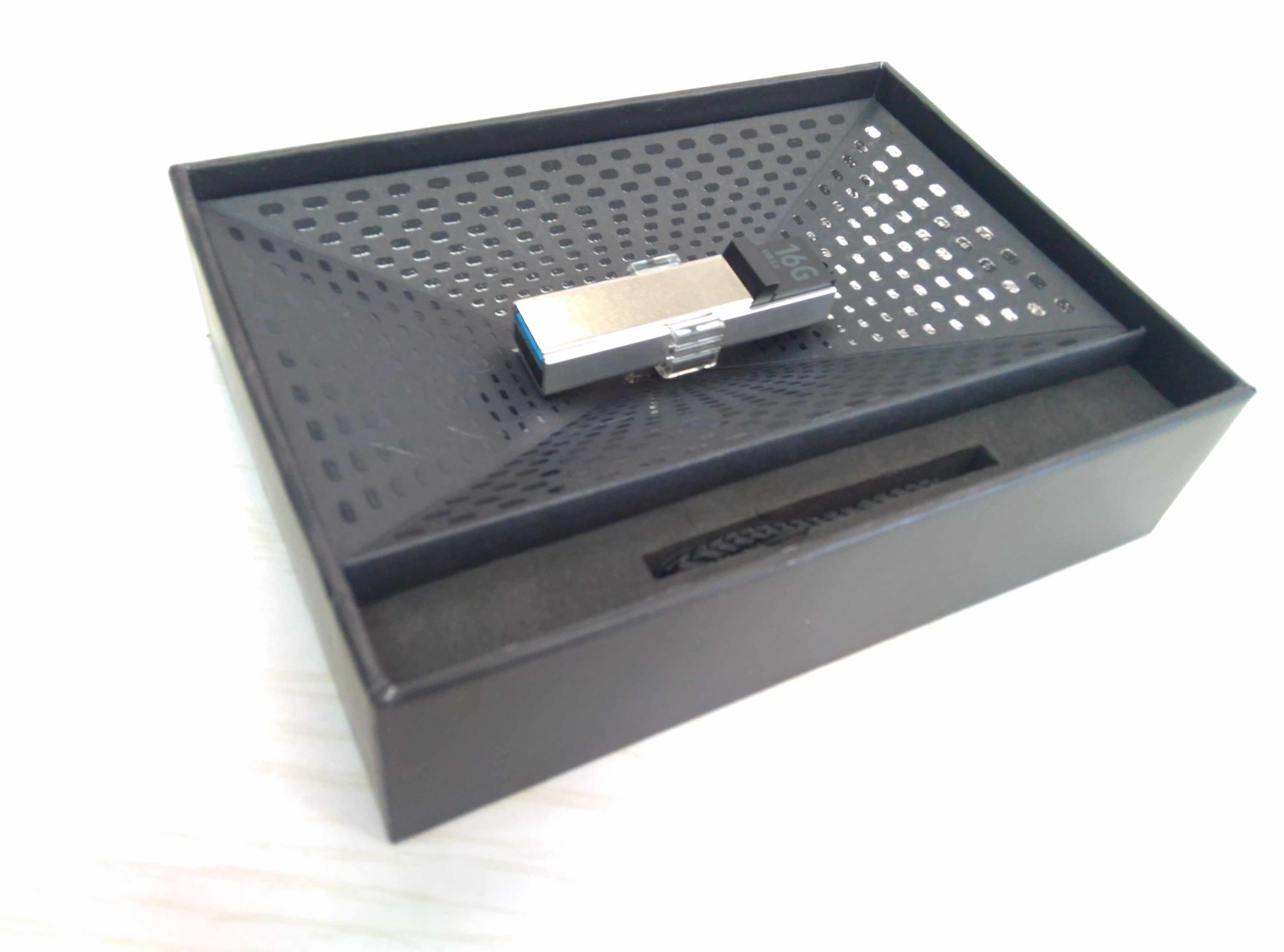 提示u盘有写保护_信息保护U盘_UTRA智能U盘