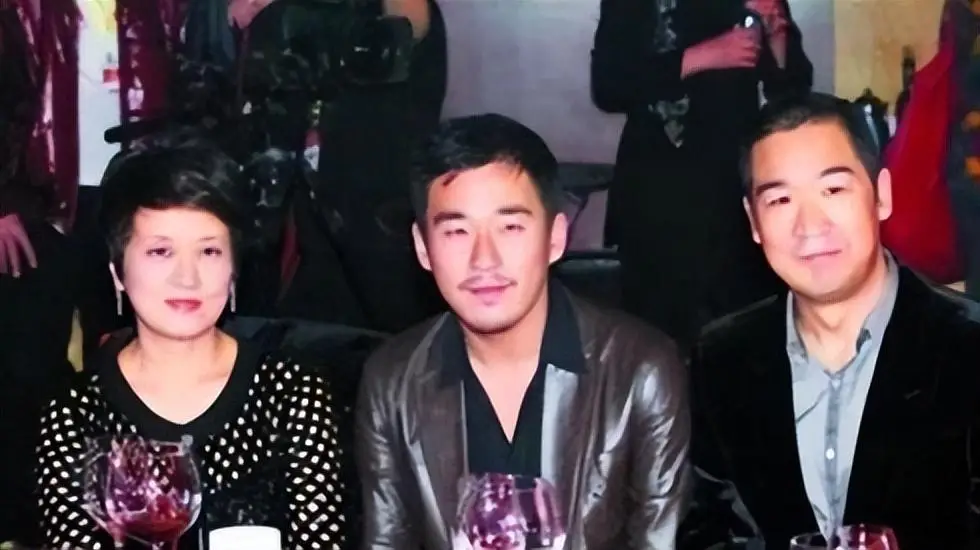 罗秀春32年人生经历_张国立前妻 urlifengcom_张国立前妻罗秀春