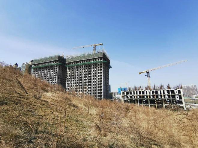 济南恒大金融中心_济南恒大烂尾项目最新进展_济南恒大城三地块项目用地性质变更