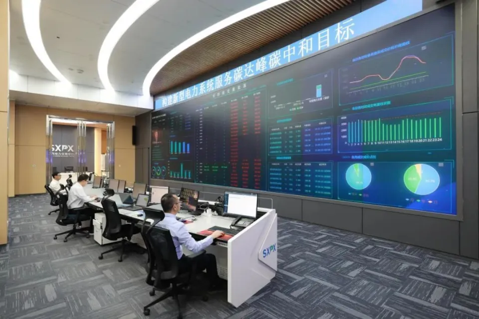 超额收益指标（Alpha）衡量的是证券投资组合通过主动管理策略实现的