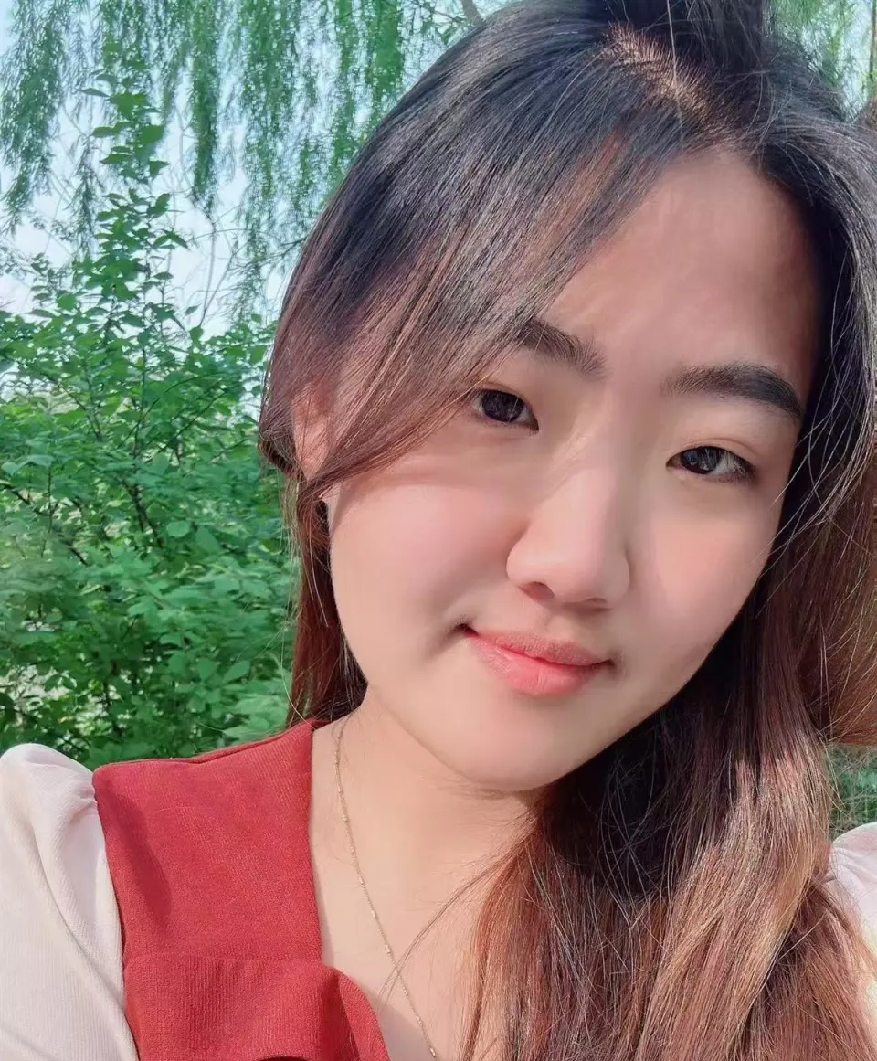 27岁女子患癌闪婚，车祸离世后丈夫被疑骗保：真相与爱的回应