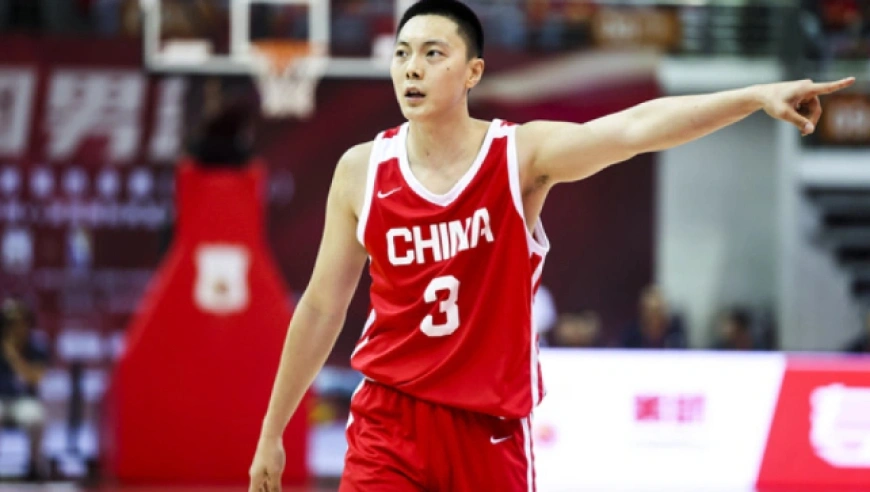 中国男篮75-72险胜波黑，热身赛四连胜收官，胡金秋16分立功