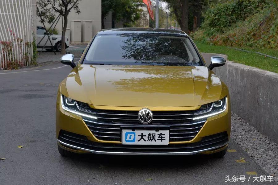 大众CC外观超帅气，掀背设计很亮眼，无框车门拉风但有小缺点