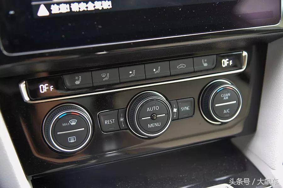 新CC内饰评价_大众cc功能键介绍图文_大众新CC外观设计