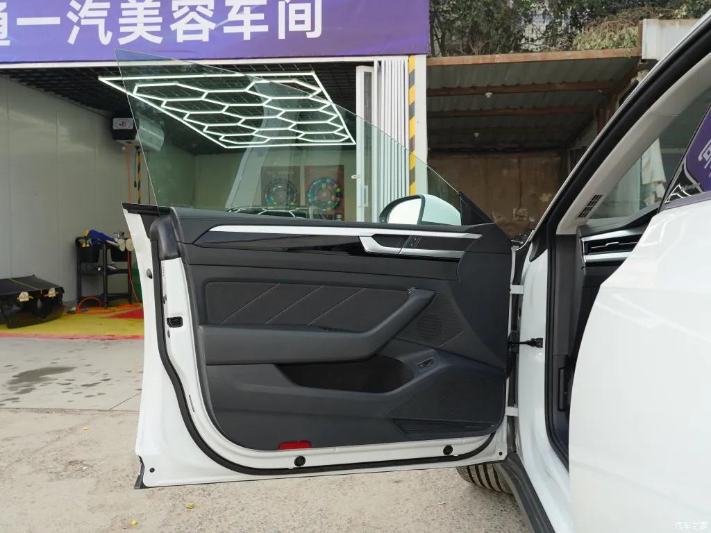 大众CC猎装车330TSI猎目版配置_大众cc功能键介绍图文_大众CC猎装车外观设计