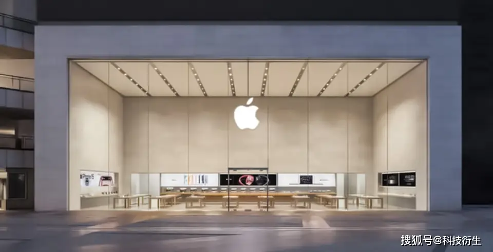 苹果6月推iOS 26系统，9月将发布iPhone 17系列，自研优势明显