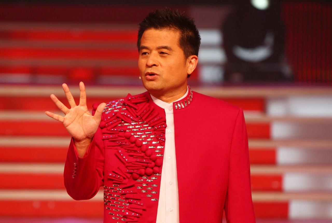 毕福剑饭局照片_毕凌网络暴力事件_毕福剑酒后失言事件