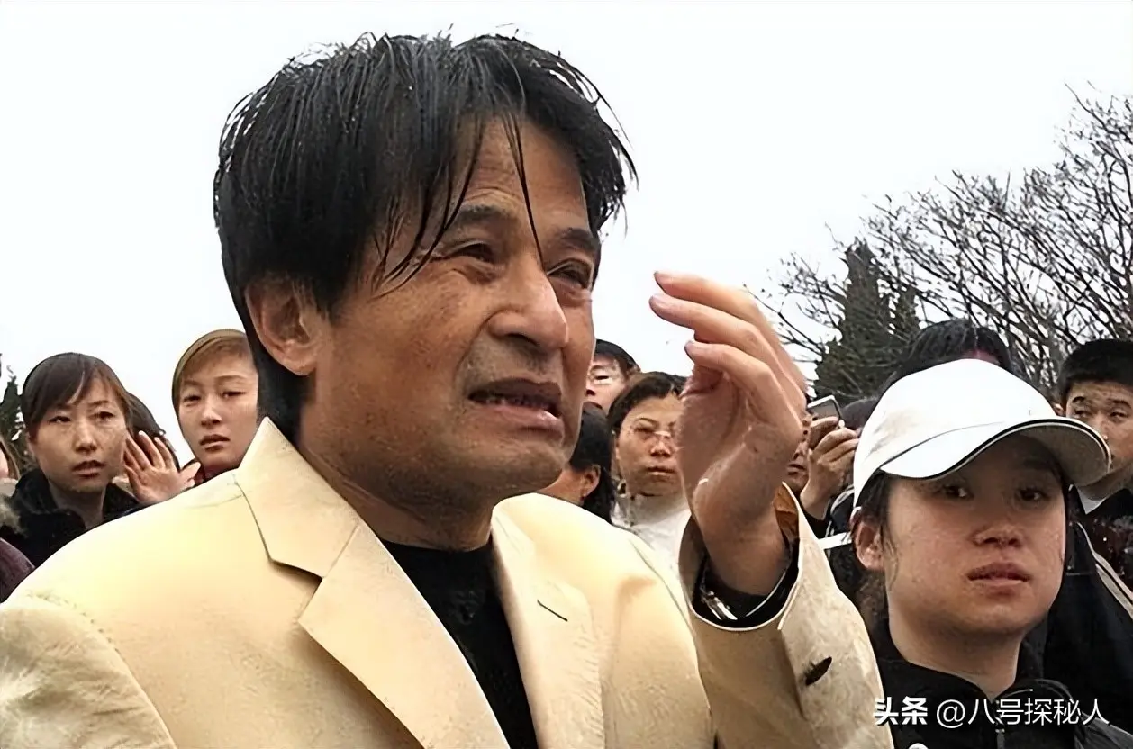 毕福剑人生经历_毕福剑主持生涯_毕福剑调侃智取威虎山