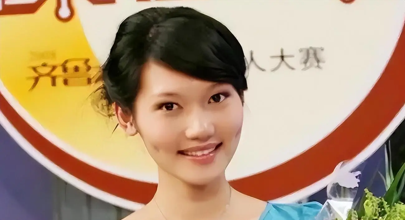 央视主持人收入_龙洋真实生活_欧阳夏丹还在央视吗