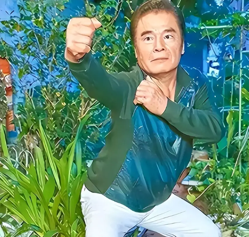 雷洪发妻支持经历_雷洪六位妻子_雷洪五房妻子