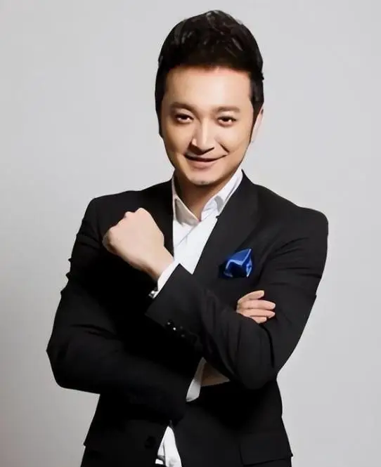 欧阳夏丹还在央视吗_尼格买提 央视主持人 职业风波