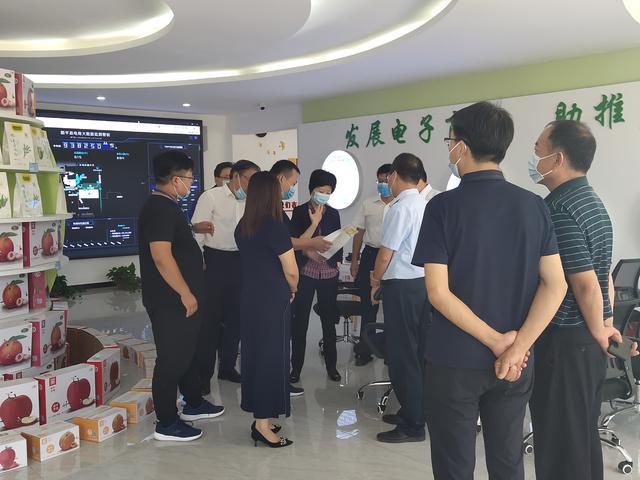 河北审计新华网_青年干部与农民同吃同住调研基层情况_国家审计署青年干部赴河北顺平调研