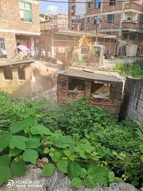 仑苍镇大宇村：47家自建房加工场所消防评查，积极整改