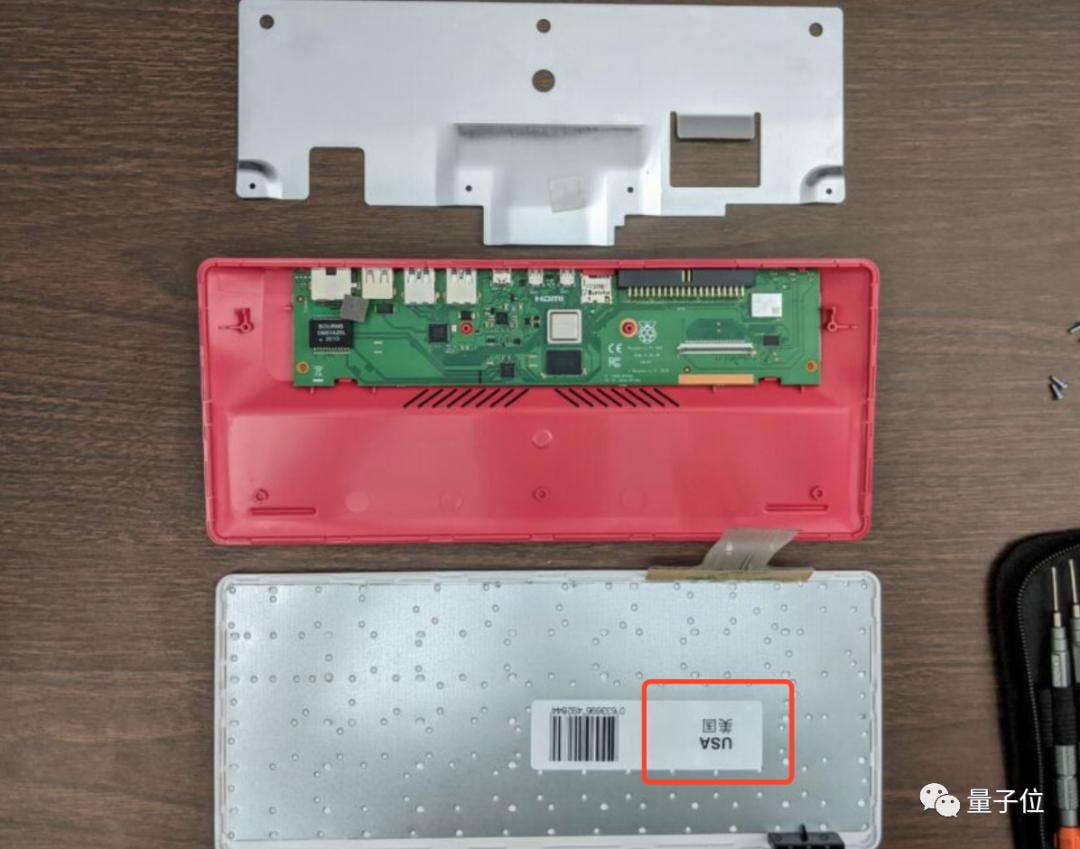 树莓派400评测_树莓派3 wifi_树莓派400键盘电脑