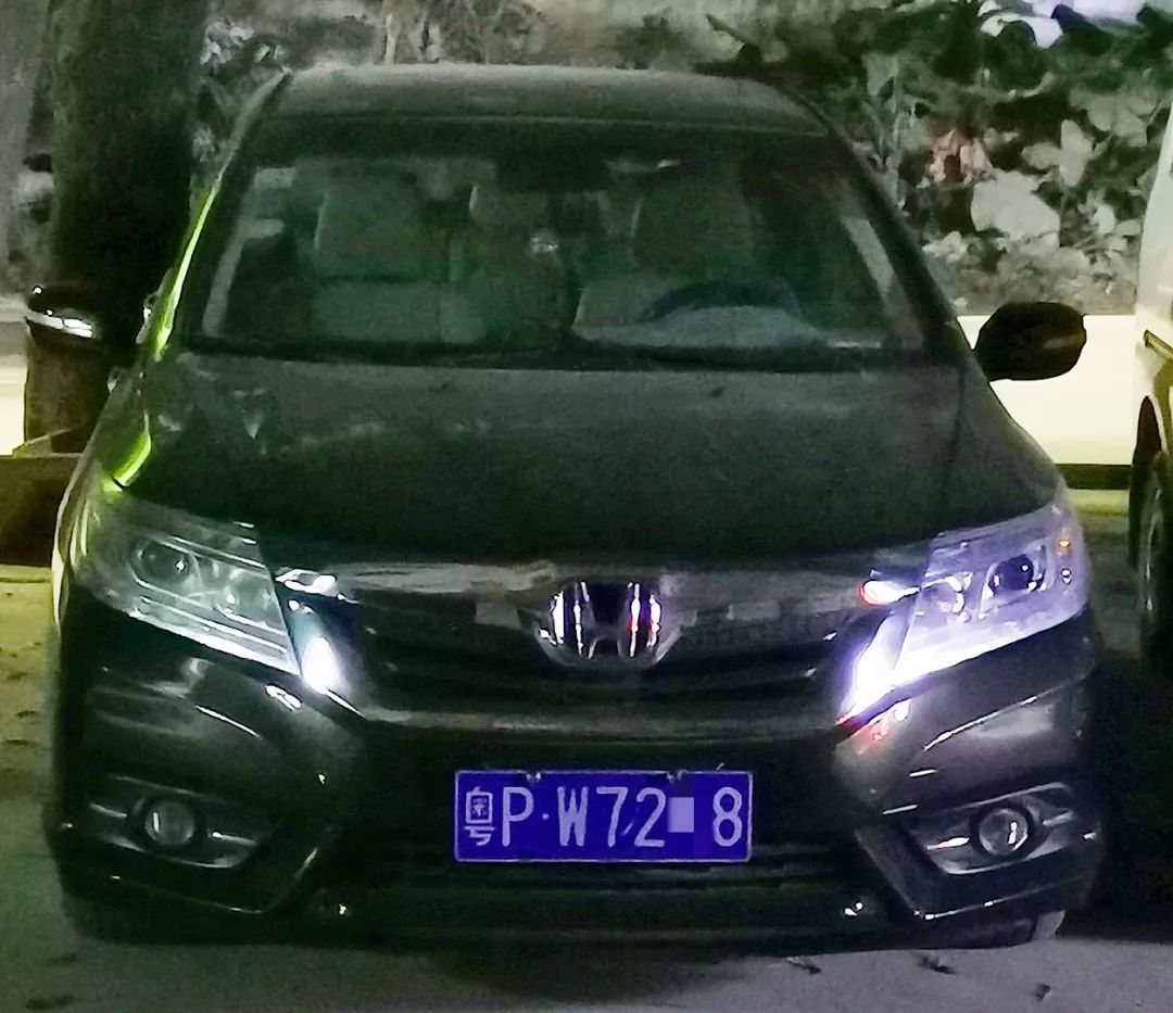 深圳酒驾碰瓷案例_碰瓷党围砍司机_酒驾碰瓷骗局