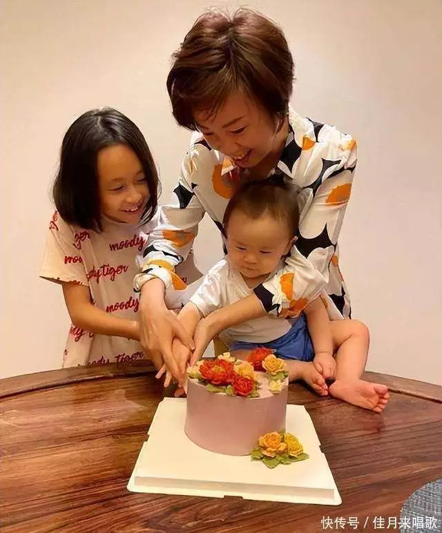 袁立感情经历_袁立与徐威的爱情故事_袁立徐威分手原因