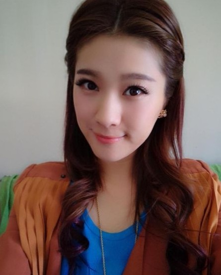 BTV悦悦收死亡威胁，网友疯狂追爱刘婧同事吓坏众人