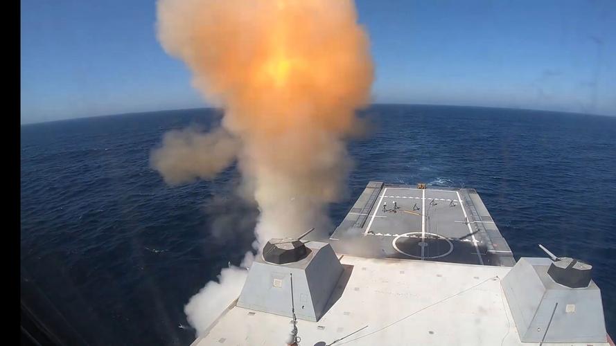 美国海军DDG-1000驱逐舰开始验收试验，预定2019年投入使用