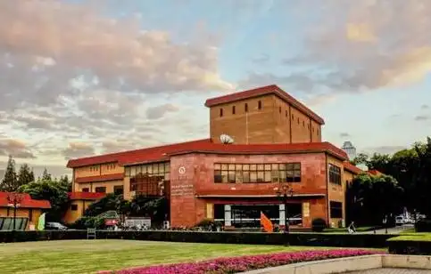 上海的财经大学排名_中南财经政法大学优势专业_国内财经类大学排名