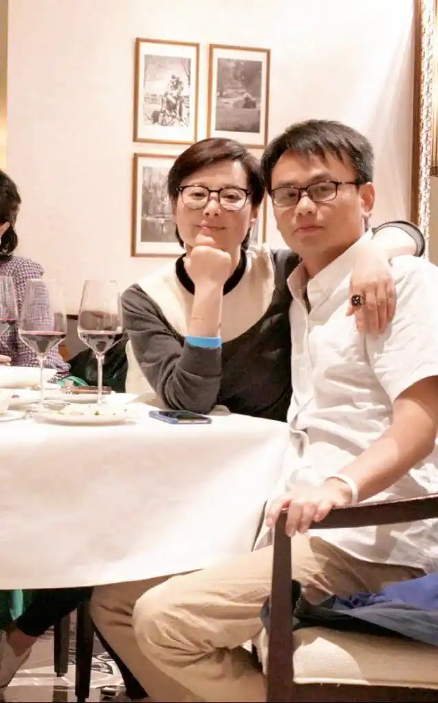 袁立与徐威_袁立影视作品_袁立个人经历