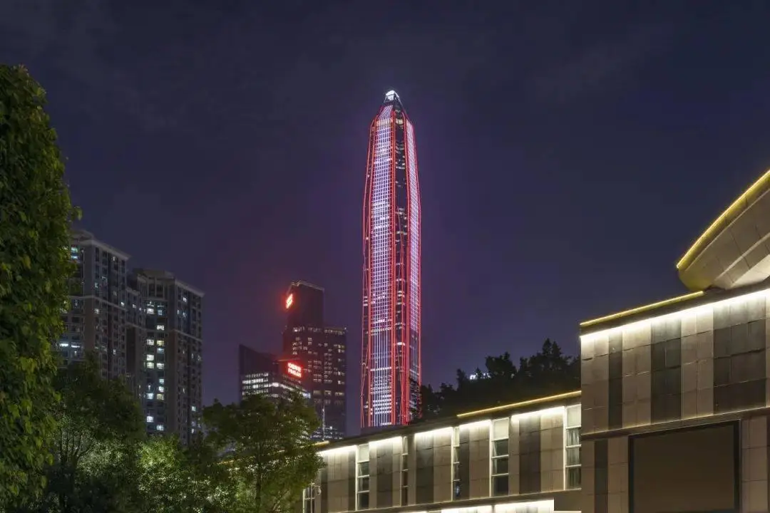 深圳平安金融中心夜景改造_深圳平安金融大厦施工方案_勇电智慧照明解决方案