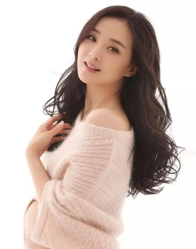 王艳跟王志才的照片_王艳老公欠赌债消失_王艳婆婆对儿媳的压迫