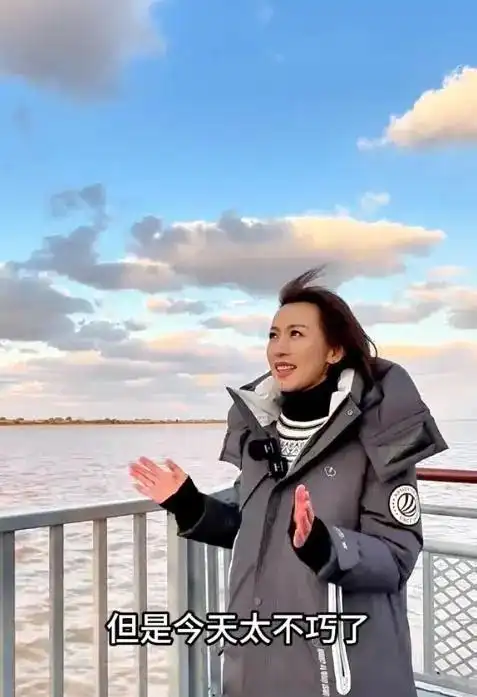 欧阳夏丹参加米兰时装周做模特_央视女主持人欧阳夏丹_欧阳夏丹离开央视做自媒体