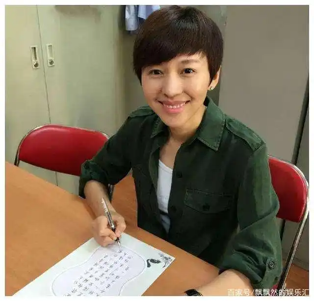 欧阳夏丹 主持生涯 电视人生_央视女主持人欧阳夏丹