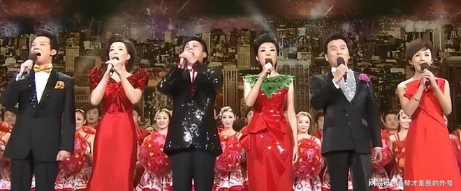 曾是央视新闻联播当家花旦，欧阳夏丹为何华丽转身做博主？