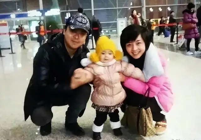 四川卫视主持人佟瑶_佟瑶主持生涯经历_四川卫视主持人马跃征