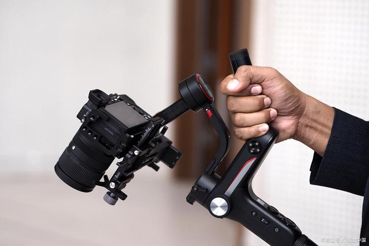 湖南教育电视台苟谦专题讲座_湖南大众传媒职业技术学院摄影摄像培训_电视新闻的拍摄技巧