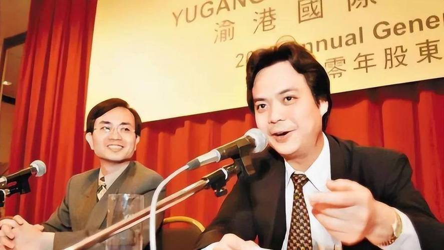张松桥大甩卖：六成万科H股套现21亿，持股骤降至5%以下