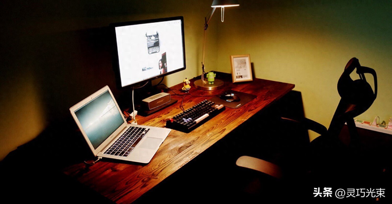 任务栏卡死点不动？关闭这个后台程序就解决