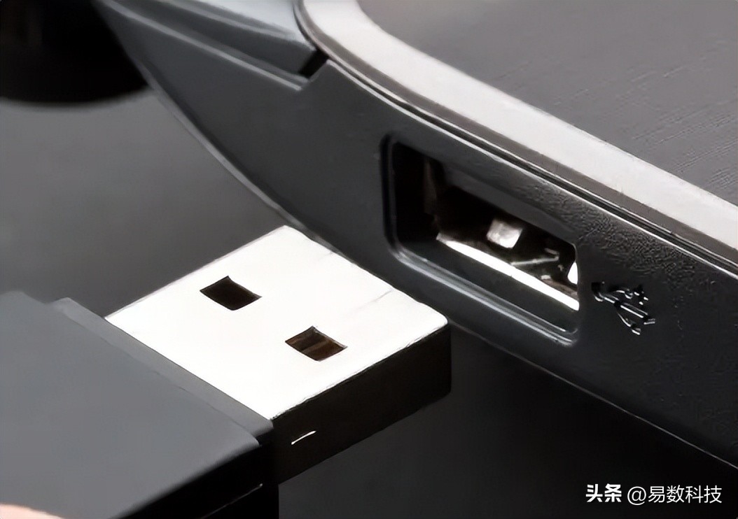 u盘新存入的文件打不开_U盘插上电脑不识别解决方法_U盘读不出来怎么办