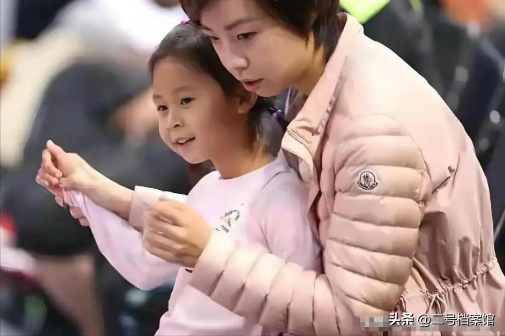 张怡宁四块巧克力_张怡宁为什么找徐威_张怡宁闪婚富商