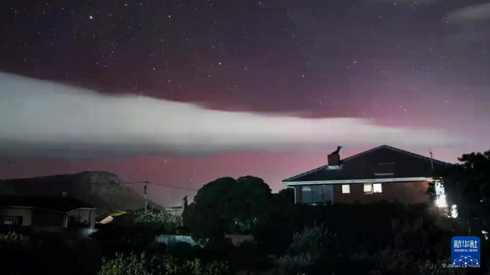 2026达沃斯年会_时事评论2026_世界向左or向右