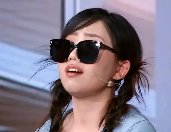 最差春节联欢晚会_跨界乱象_网络春晚口碑下滑