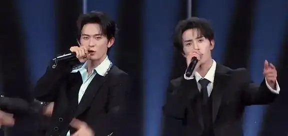 网络春晚口碑下滑_跨界乱象_最差春节联欢晚会