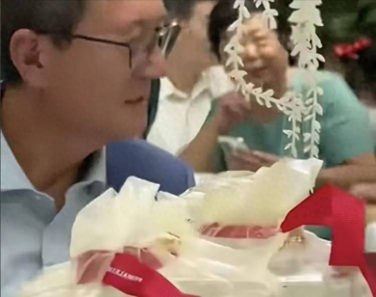 张怡宁徐威婚姻_徐威袁立恋情_张怡宁为什么找徐威