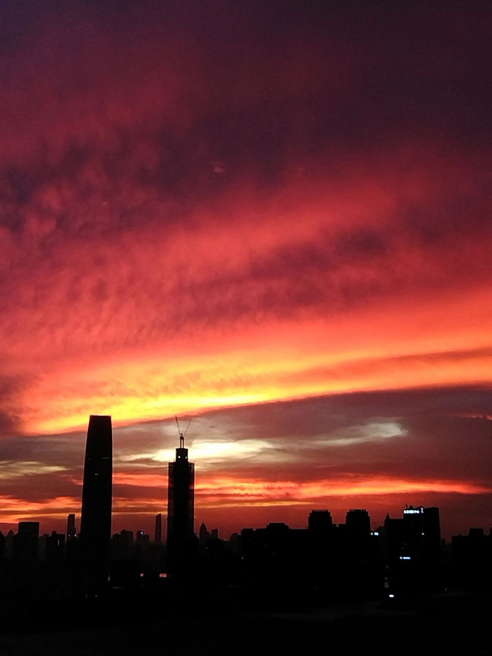 从飞机窗户拍照图片_2025年你最满意的一张照片 征集活动 精选佳作