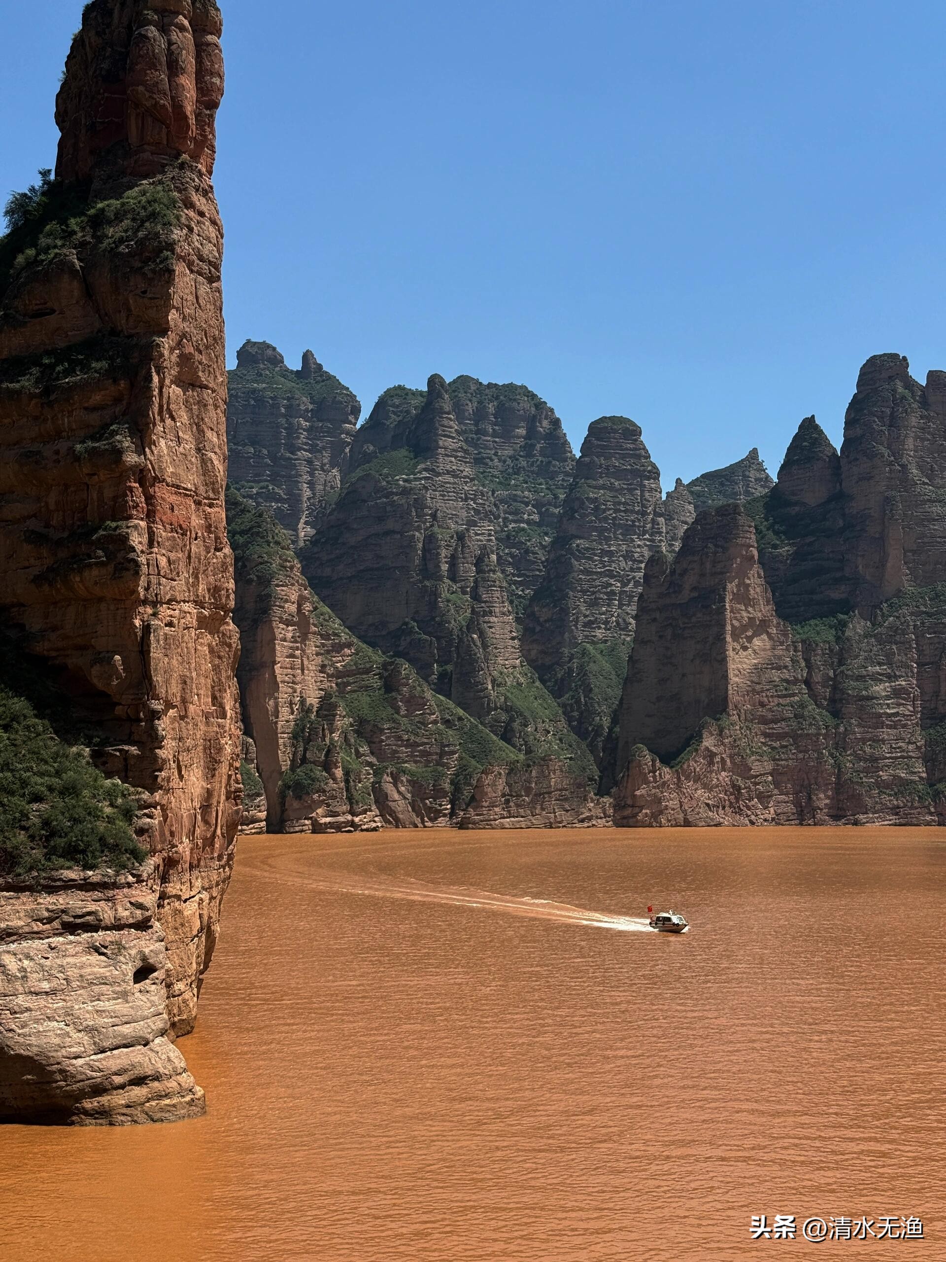 敦煌莫高窟特点_嘉峪关崆峒山麦积山石窟_甘肃5A级景区