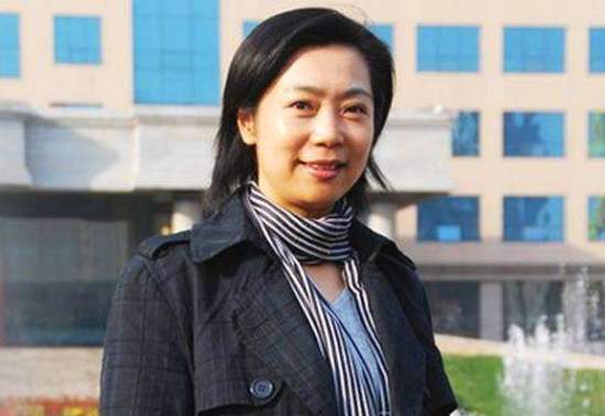 女排梁艳的女儿_中国女排前队员梁艳_梁艳女儿清华大学博士