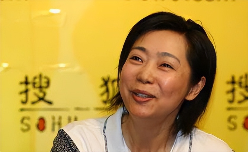 女排梁艳的女儿_梁艳 中国女排五连冠 女排运动员