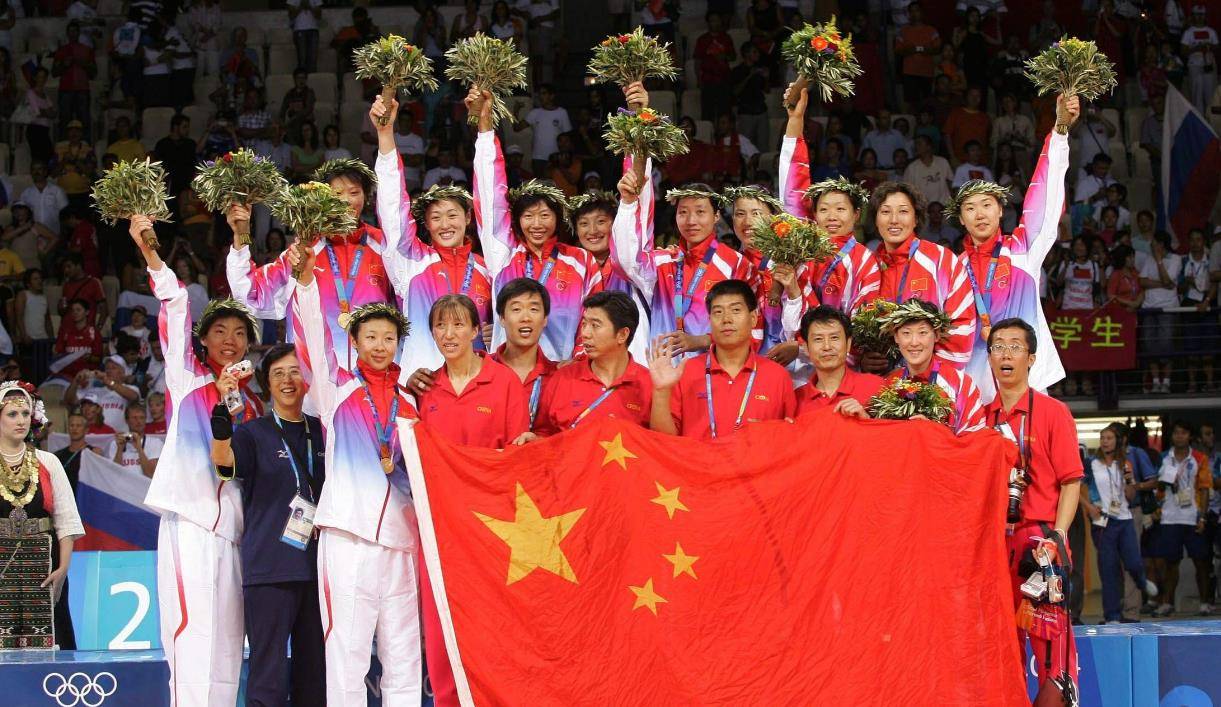 梁艳 中国女排五连冠 女排运动员_女排梁艳的女儿