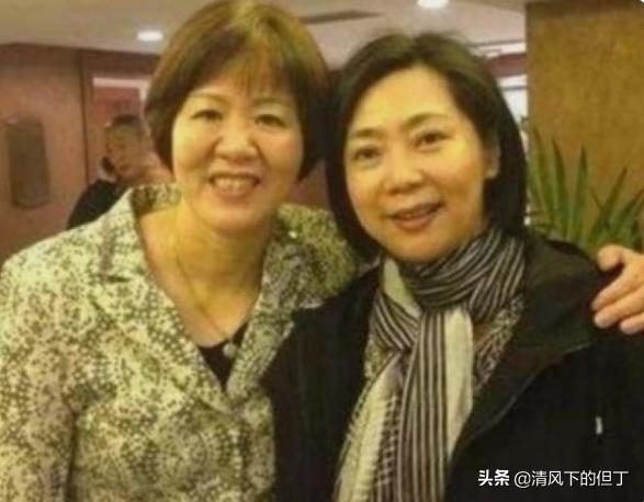 中国女排五连冠队员 梁艳 退役后的人生经历_女排精神 激励作用 梁艳的成长之路_女排梁艳的女儿