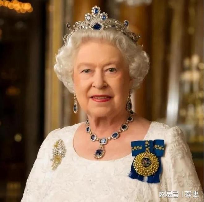 英国女王伊丽莎白二世统治时期重要事件_伊丽莎白二世珠宝_英国女王伊丽莎白二世生平事迹