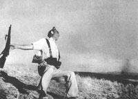 香港战地记者：炮火中的生死记录者