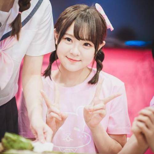 陈怡馨 抑郁症_抑郁症 娱乐圈 明星心理健康